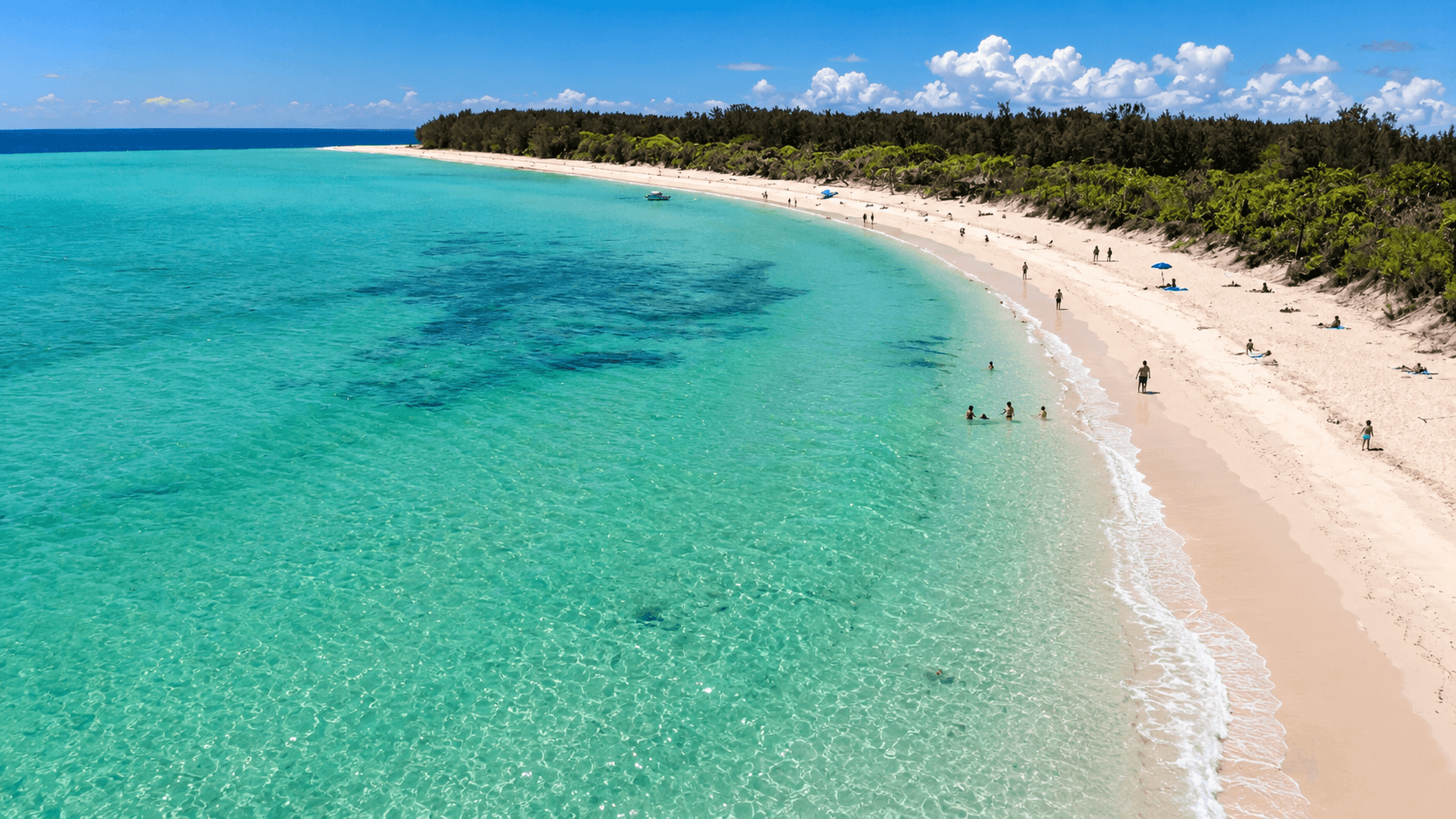 Lagon turquoise et plages de Nosy Be